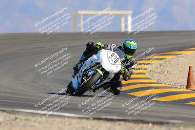 media/Oct-29-2022-CVMA (Sat) [[14c0aa3b66]]/Race 4 500 Supersport-350 Supersport/